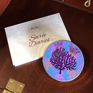 2 palettes tarte (swatched) and pur (new, sealed)